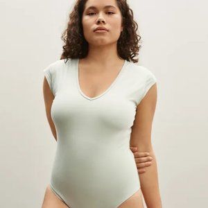 Everlane V-Neck Ballet Bodysuit